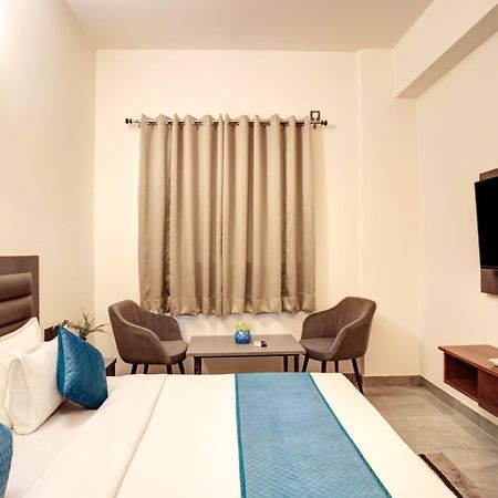 Hotel Elite Grand Near Kailash Hospital Noida Eksteriør bilde