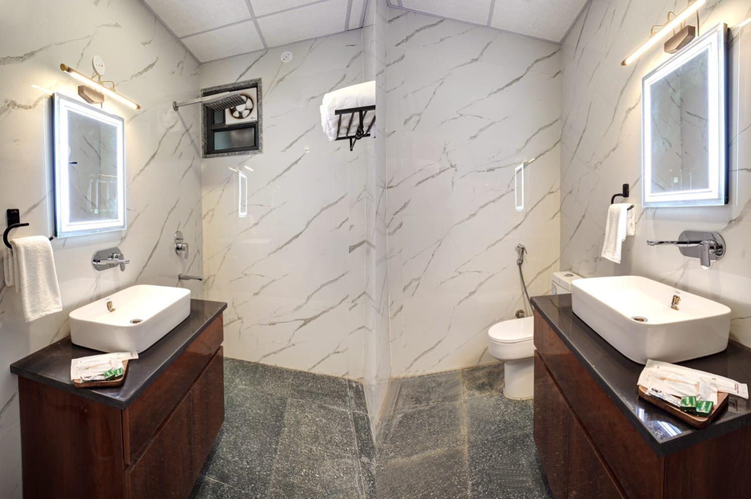 Hotel Elite Grand Near Kailash Hospital Noida Eksteriør bilde