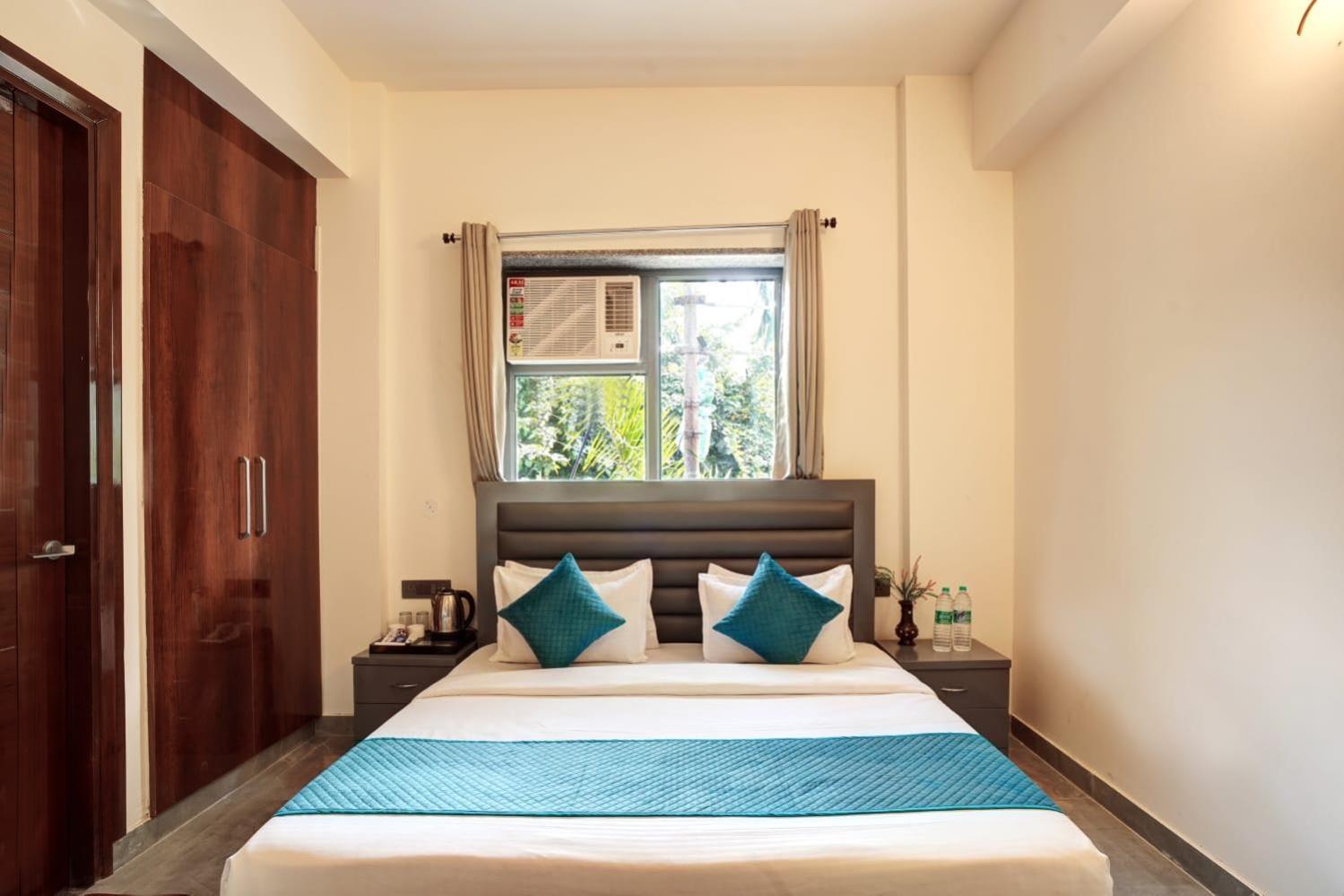 Hotel Elite Grand Near Kailash Hospital Noida Eksteriør bilde