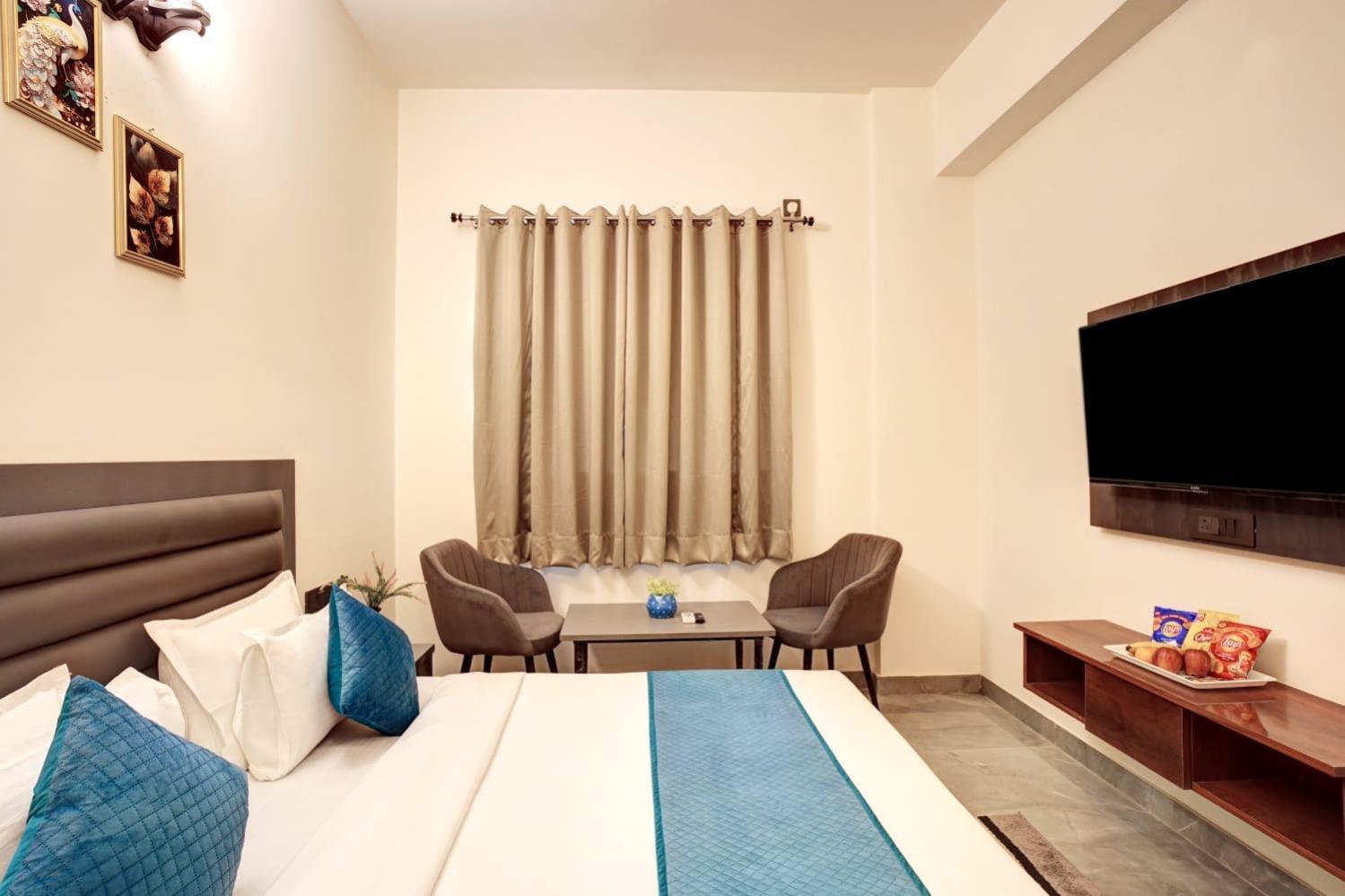 Hotel Elite Grand Near Kailash Hospital Noida Eksteriør bilde
