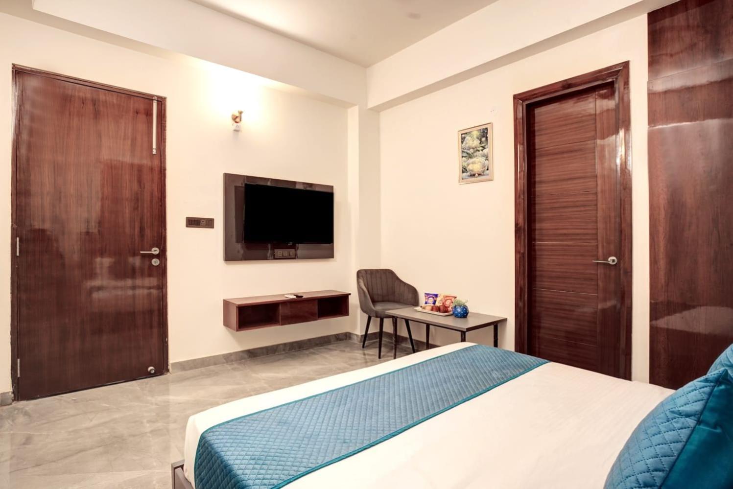 Hotel Elite Grand Near Kailash Hospital Noida Eksteriør bilde