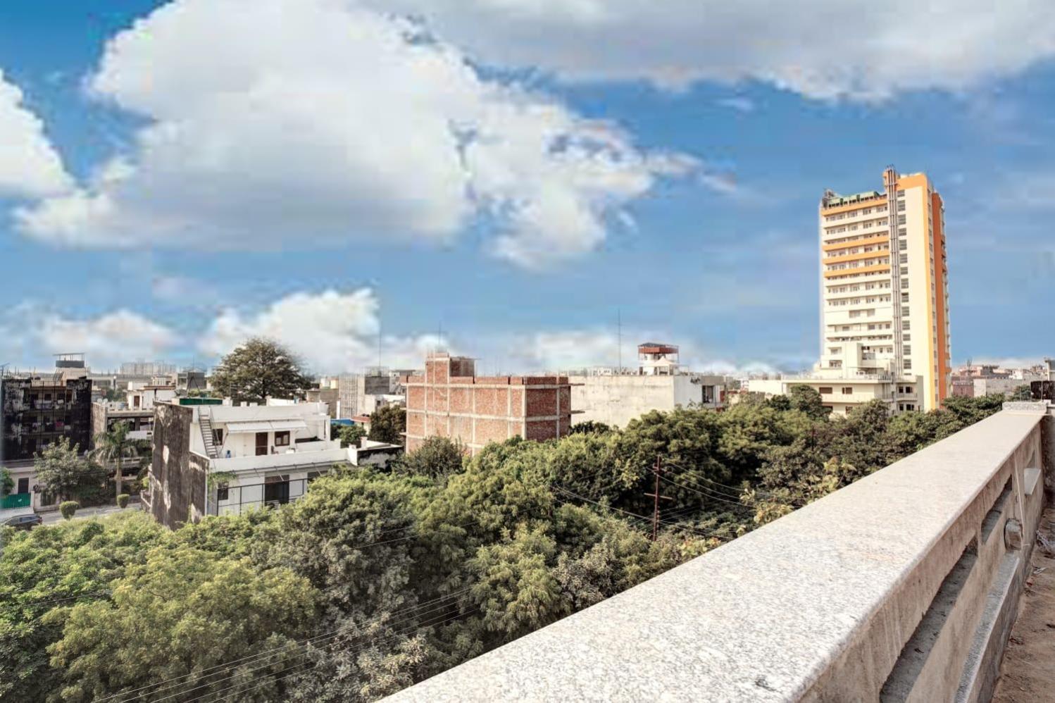 Hotel Elite Grand Near Kailash Hospital Noida Eksteriør bilde