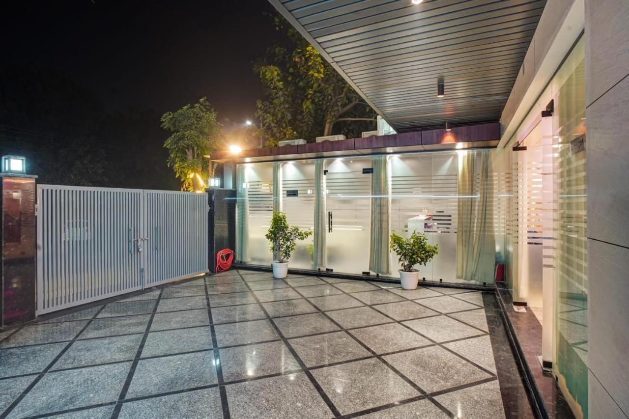 Hotel Elite Grand Near Kailash Hospital Noida Eksteriør bilde